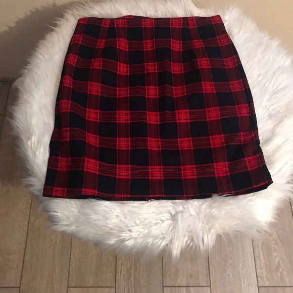 Plaid skirt - Picture 6 of 7